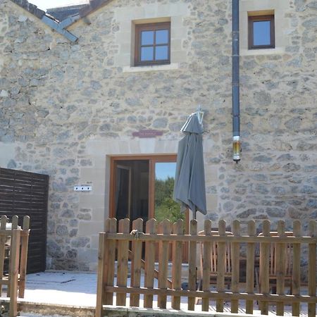 Character 2 Bed Cottage Within Walking Distance Of Bar/Restaurants Piégut-Pluviers エクステリア 写真