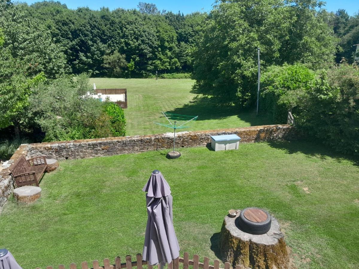 Character 2 Bed Cottage Within Walking Distance Of Bar/Restaurants Piégut-Pluviers エクステリア 写真